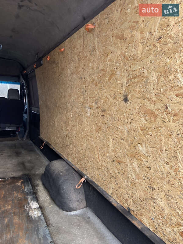 Вантажний фургон Mercedes-Benz Sprinter 2005 в Львові