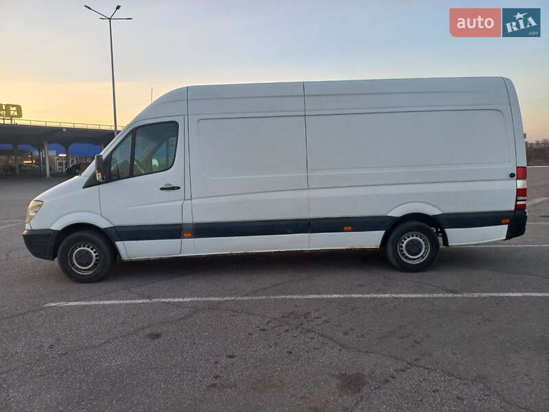 Грузовой фургон Mercedes-Benz Sprinter 2007 в Днепре