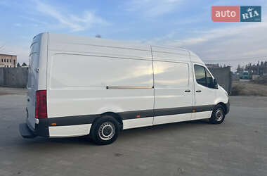 Грузовой фургон Mercedes-Benz Sprinter 2018 в 
