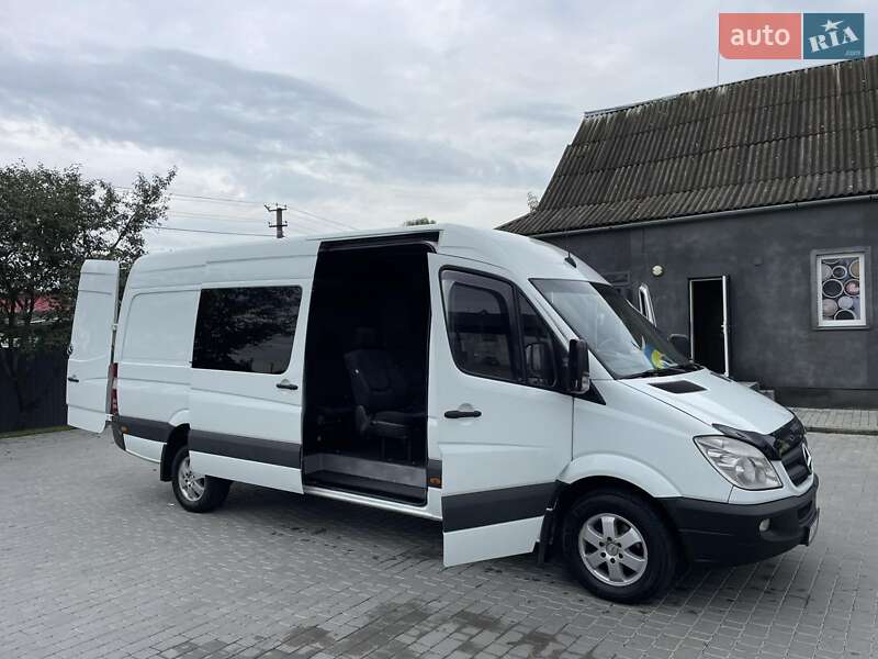 Мікроавтобус Mercedes-Benz Sprinter 2011 в Рогатині