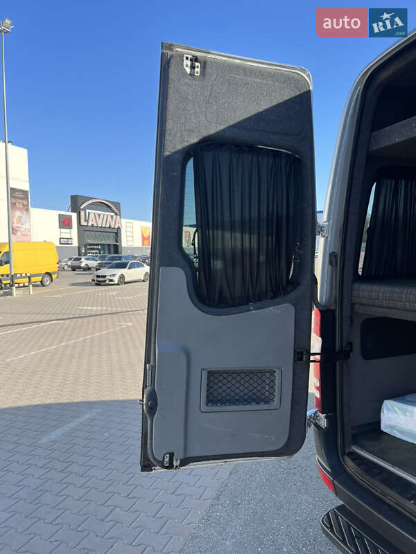 Микроавтобус Mercedes-Benz Sprinter 2013 в Коростене
