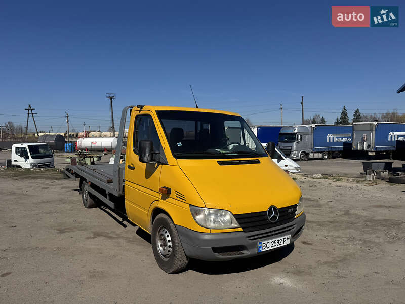 Mercedes-Benz Sprinter 2003