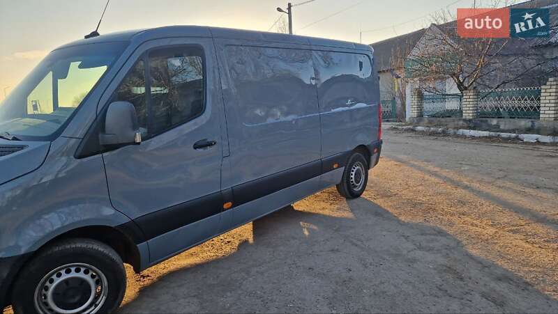 Микроавтобус Mercedes-Benz Sprinter 2019 в Великой Александровке фото 4 Микроавтобус Mercedes-Benz Sprinter 2019 в Великой Александровке