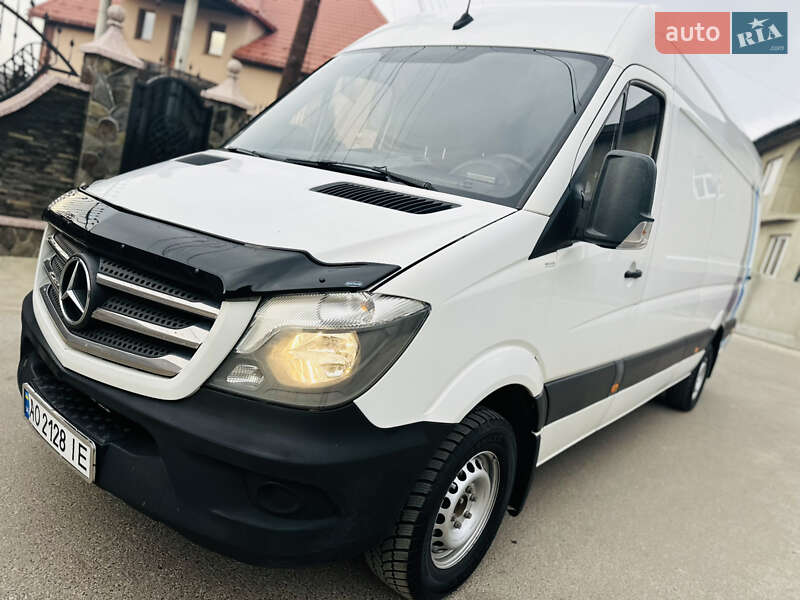 Грузовой фургон Mercedes-Benz Sprinter 2017 в Тячеве