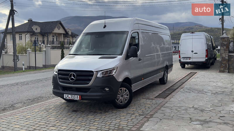 Вантажний фургон Mercedes-Benz Sprinter 2020 в 