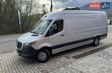 Вантажний фургон Mercedes-Benz Sprinter 2020 в 