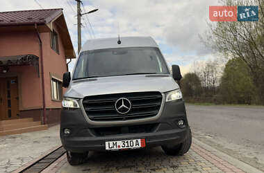 Вантажний фургон Mercedes-Benz Sprinter 2020 в 