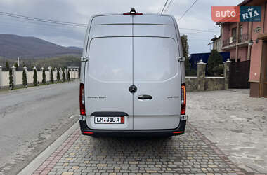 Вантажний фургон Mercedes-Benz Sprinter 2020 в 