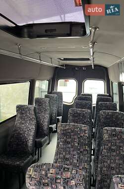 Микроавтобус Mercedes-Benz Sprinter 2011 в 