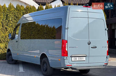 Микроавтобус Mercedes-Benz Sprinter 2022 в 