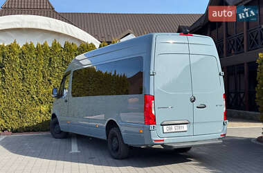 Микроавтобус Mercedes-Benz Sprinter 2022 в 