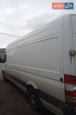 Вантажний фургон Mercedes-Benz Sprinter 2012 в 