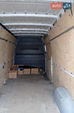 Вантажний фургон Mercedes-Benz Sprinter 2012 в 