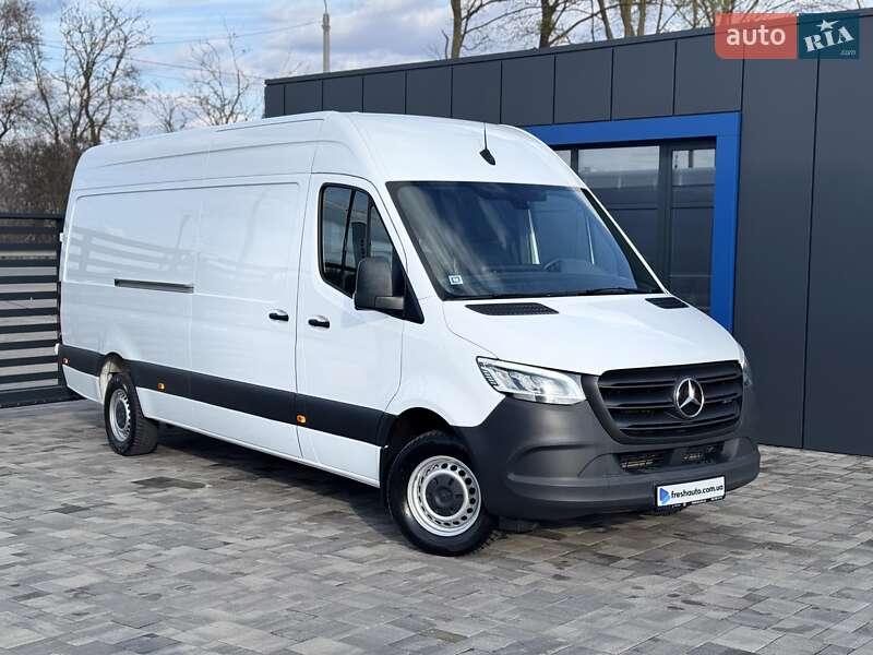 Mercedes-Benz Sprinter 2021