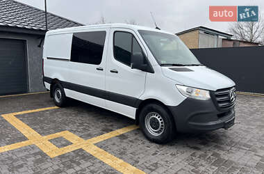 Грузопассажирский фургон Mercedes-Benz Sprinter 2021 в 