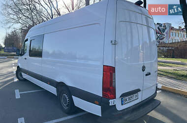 Грузопассажирский фургон Mercedes-Benz Sprinter 2019 в 