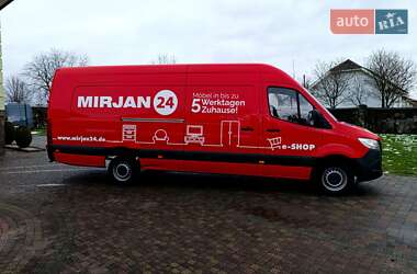 Грузовой фургон Mercedes-Benz Sprinter 2021 в 
