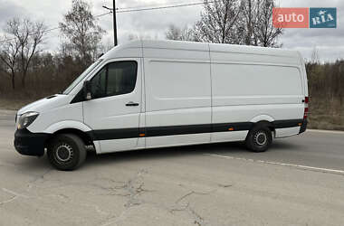 Грузовой фургон Mercedes-Benz Sprinter 2014 в 