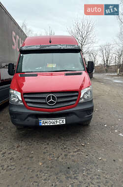Вантажний фургон Mercedes-Benz Sprinter 2015 в 