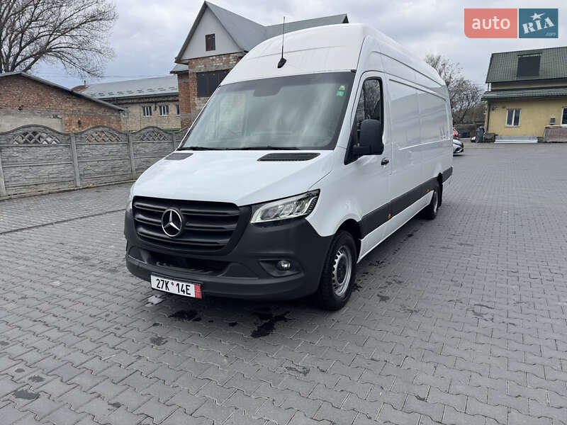 Вантажний фургон Mercedes-Benz Sprinter 2019 в 