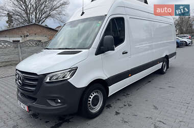 Вантажний фургон Mercedes-Benz Sprinter 2019 в 