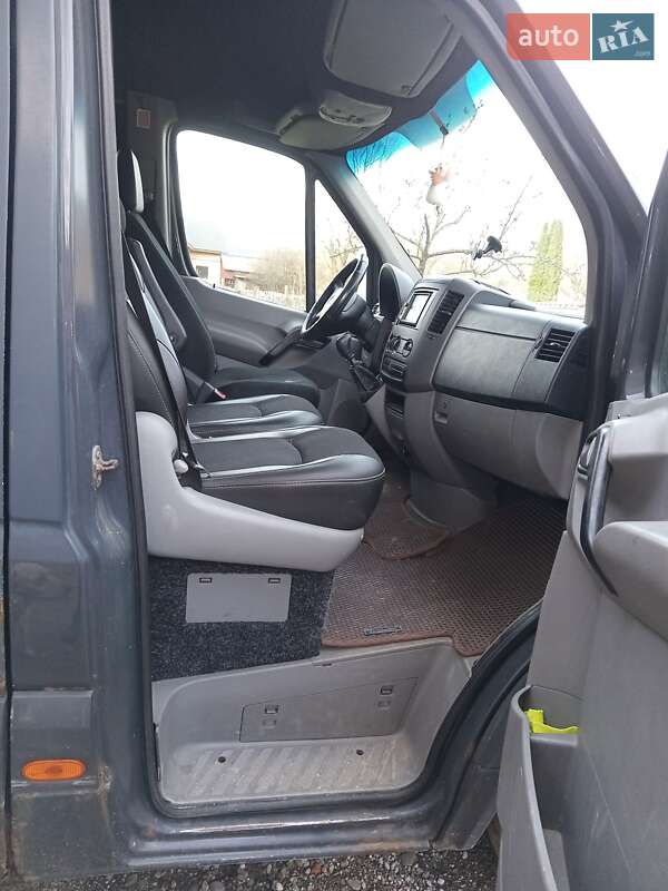 Микроавтобус Mercedes-Benz Sprinter 2009 в Межгорье