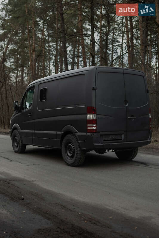 Другие грузовики Mercedes-Benz Sprinter 2012 в Киеве