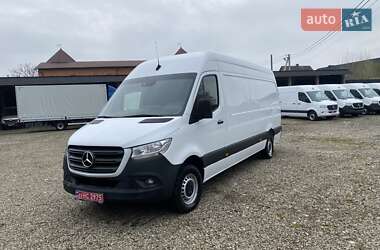 Грузовой фургон Mercedes-Benz Sprinter 2019 в 