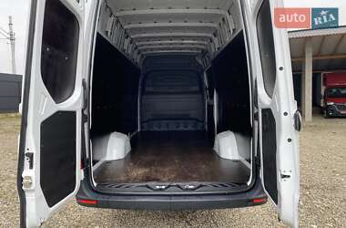 Грузовой фургон Mercedes-Benz Sprinter 2019 в 