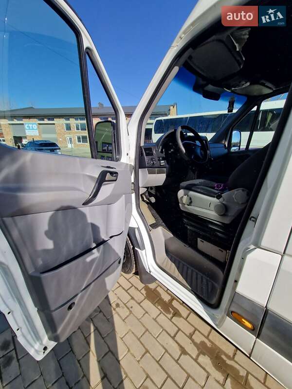 Микроавтобус Mercedes-Benz Sprinter 2006 в Ивано-Франковске