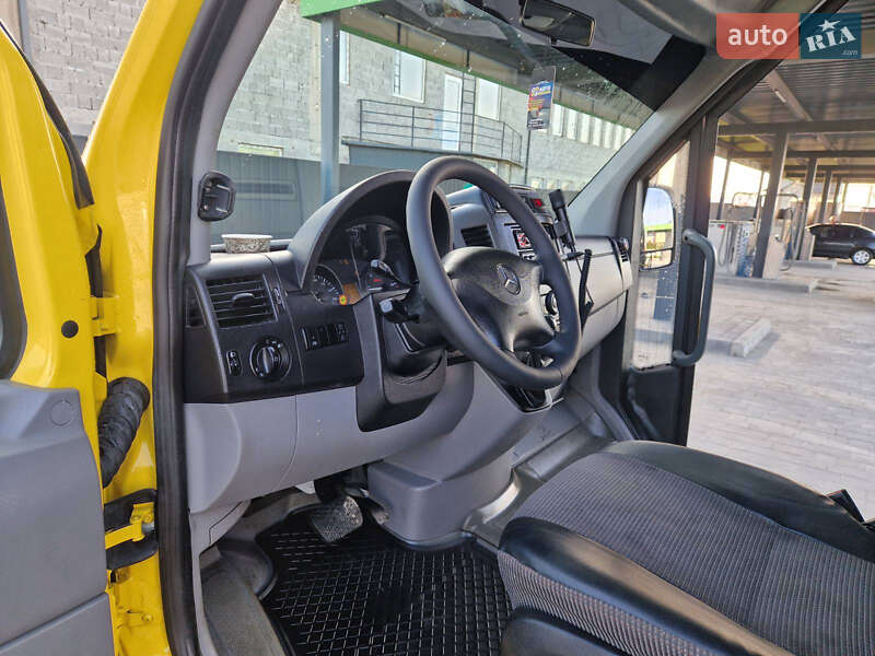 Микроавтобус Mercedes-Benz Sprinter 2013 в Мельнице-Подольской