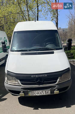 Грузовой фургон Mercedes-Benz Sprinter 2006 в 
