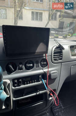 Грузовой фургон Mercedes-Benz Sprinter 2006 в 