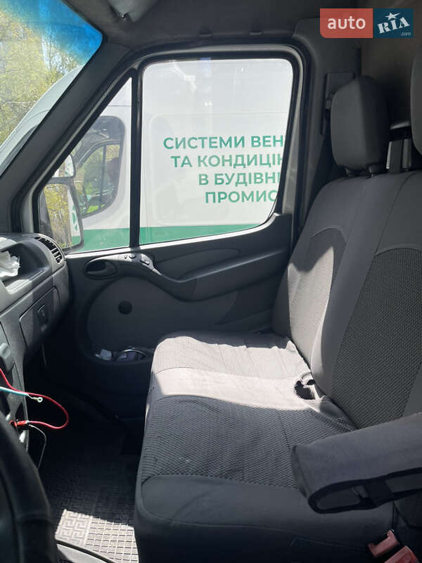 Вантажний фургон Mercedes-Benz Sprinter 2006 в Одесі