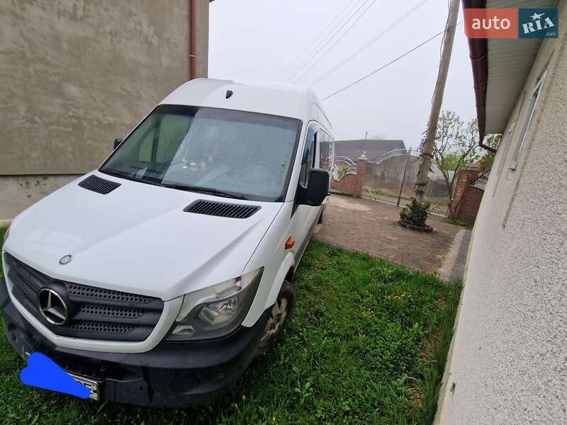 Mercedes-Benz Sprinter