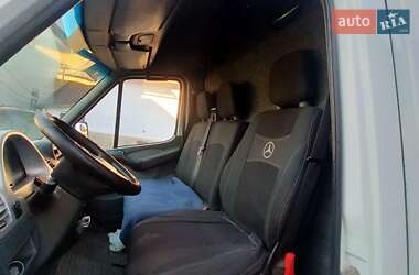 Вантажний фургон Mercedes-Benz Sprinter 2004 в 