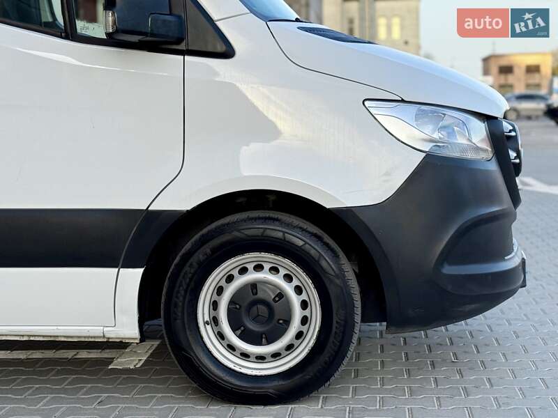 Вантажний фургон Mercedes-Benz Sprinter 2018 в Тернополі