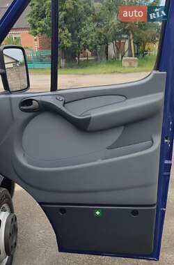 Кран-манипулятор Mercedes-Benz Sprinter 2006 в 