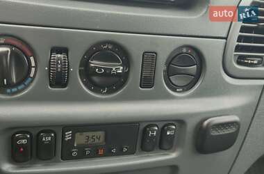 Кран-манипулятор Mercedes-Benz Sprinter 2006 в 
