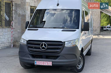 Грузовой фургон Mercedes-Benz Sprinter 2020 в 