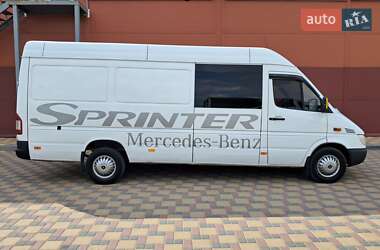 Грузовой фургон Mercedes-Benz Sprinter 2005 в 