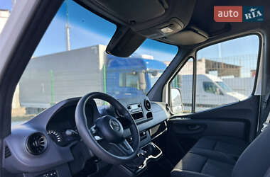 Грузовой фургон Mercedes-Benz Sprinter 2020 в 