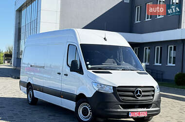 Вантажний фургон Mercedes-Benz Sprinter 2021 в 