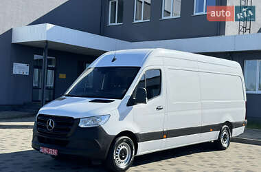 Вантажний фургон Mercedes-Benz Sprinter 2021 в 