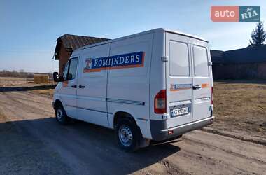 Грузовой фургон Mercedes-Benz Sprinter 2004 в 