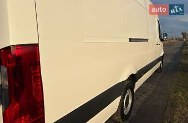 Вантажний фургон Mercedes-Benz Sprinter 2020 в 