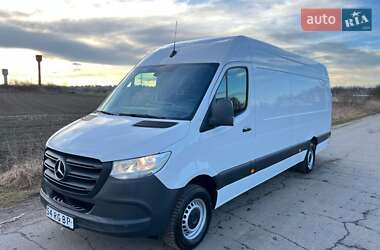 Вантажний фургон Mercedes-Benz Sprinter 2020 в 
