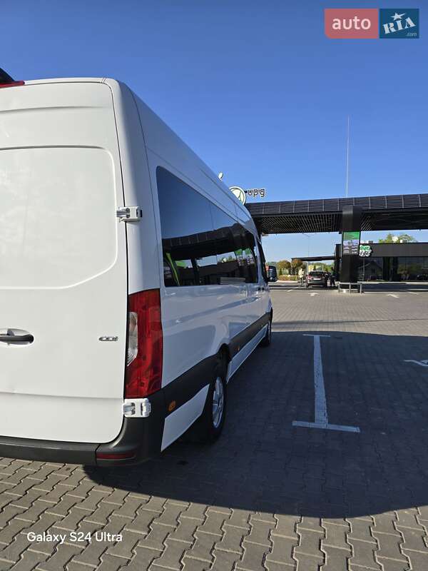 Вантажопасажирський фургон Mercedes-Benz Sprinter 2018 в Делятині