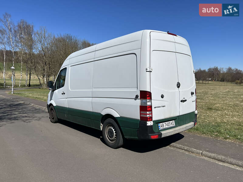 Грузовой фургон Mercedes-Benz Sprinter 2015 в Виннице