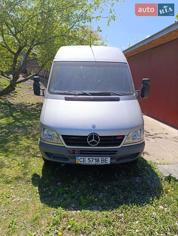 Mercedes-Benz Sprinter 2003